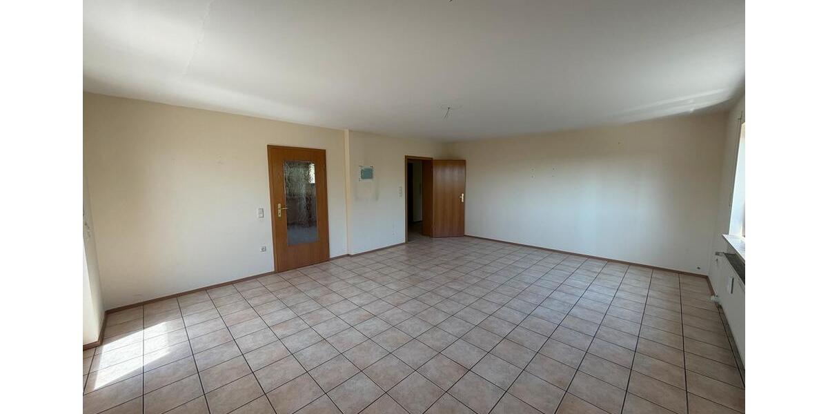 Etagenwohnung Essenbach - 4 Zimmer, 103 m&sup2;, 1.250&euro; | Angebot:26413742