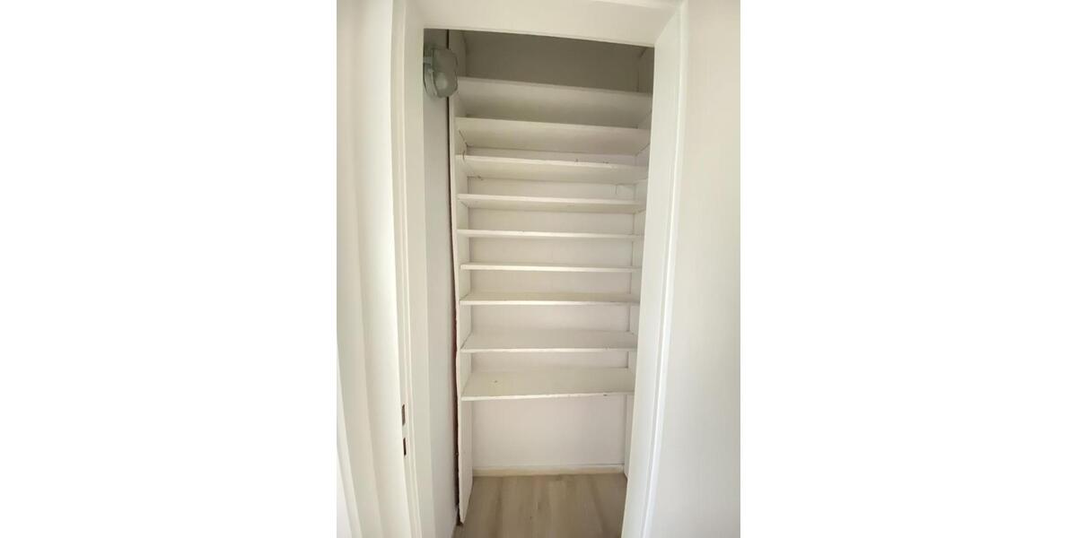 Etagenwohnung Solingen - 3 Zimmer, 69 m&sup2;, 719&euro; | Angebot:24522822