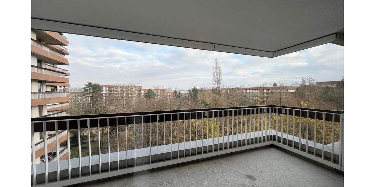 Etagenwohnung Köln Bayenthal - 4 Zimmer, 102 m&sup2;, 1.710&euro; | Angebot:24347979