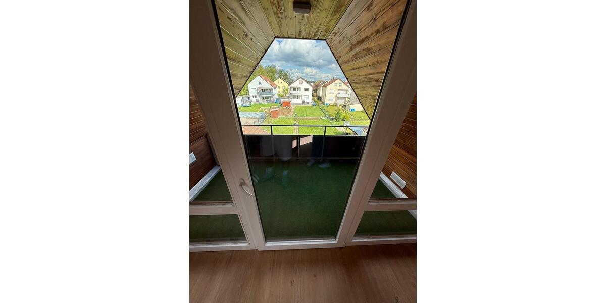 Maisonettenwohnung Neckarsulm - 4 Zimmer, 105 m&sup2;, 1.300&euro; | Angebot:26503217