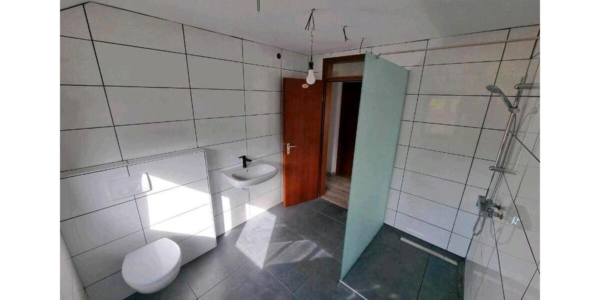 Maisonettenwohnung Hüttlingen - 5.5 Zimmer, 105 m&sup2;, 1.090&euro; | Angebot:26488474