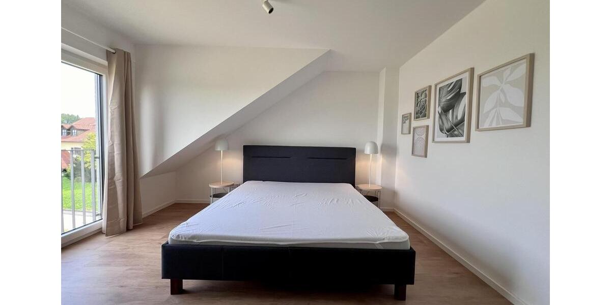 Dachgeschoßwohnung Langenbach - 2 Zimmer, 65 m&sup2;, 1.475&euro; | Angebot:25852496