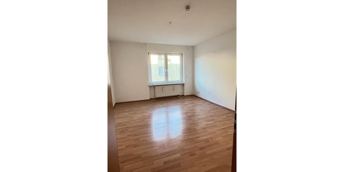 Etagenwohnung Wuppertal Gemarkung Ronsdorf - 4 Zimmer, 94 m&sup2;, 935&euro; | Angebot:24954467