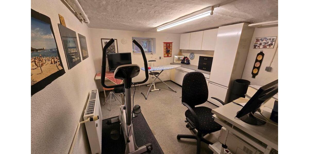 Erdgeschoßwohnung Hilchenbach - 3 Zimmer, 118 m&sup2;, 1.090&euro; | Angebot:26677965