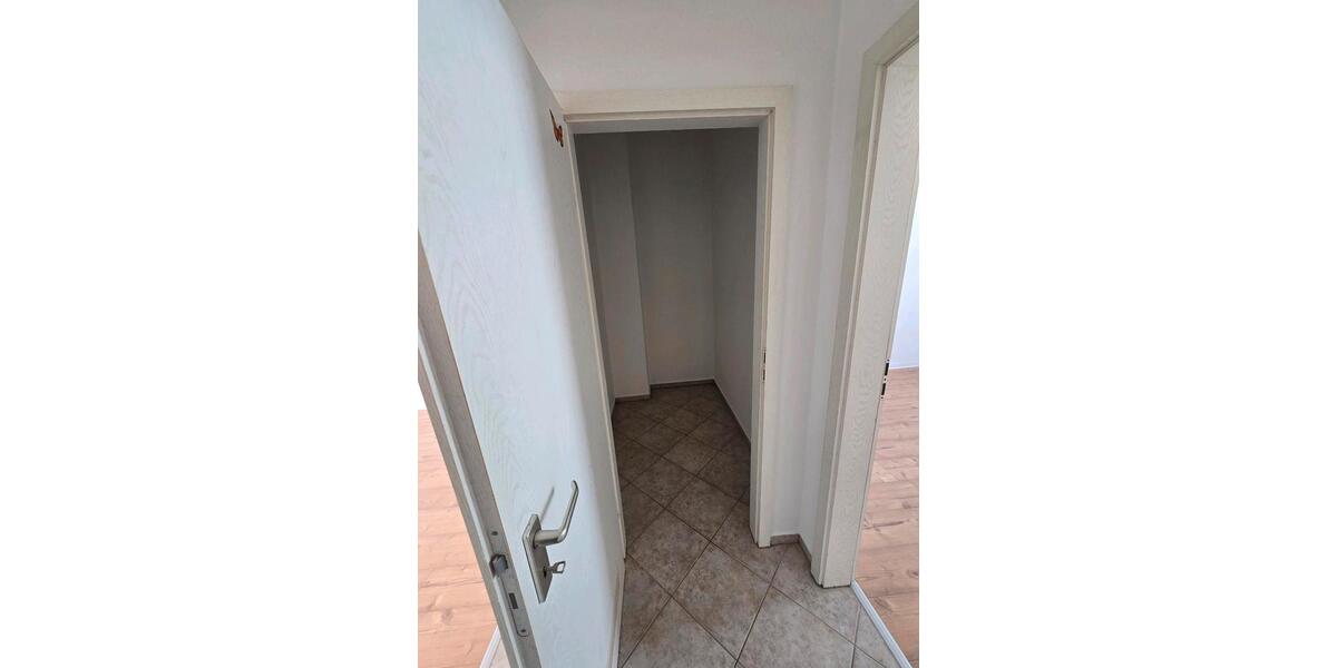 Etagenwohnung Magdeburg Leipziger Straße - 3 Zimmer, 70 m&sup2;, 555&euro; | Angebot:26292742