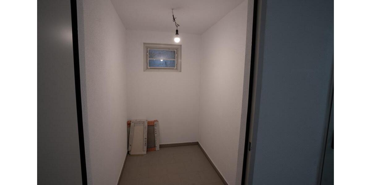 Erdgeschoßwohnung Gunzenhausen - 2 Zimmer, 61 m&sup2;, 980&euro; | Angebot:24731923