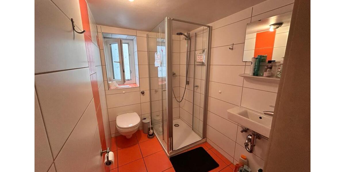 Etagenwohnung Marburg - 1 Zimmer, 15 m&sup2;, 435&euro; | Angebot:26649779