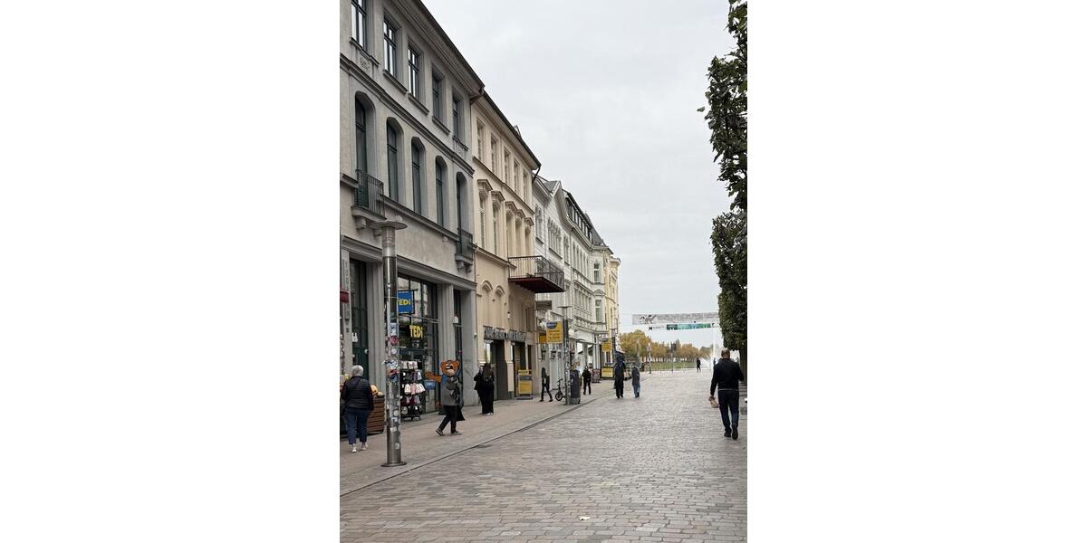 Zentral gelegenes Büro im Dachgeschoss, mit Aufzug! zimmer