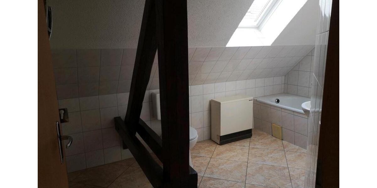 Dachgeschoßwohnung Gartz (Oder) - 3 Zimmer, 72 m&sup2;, 550&euro; | Angebot:25938383