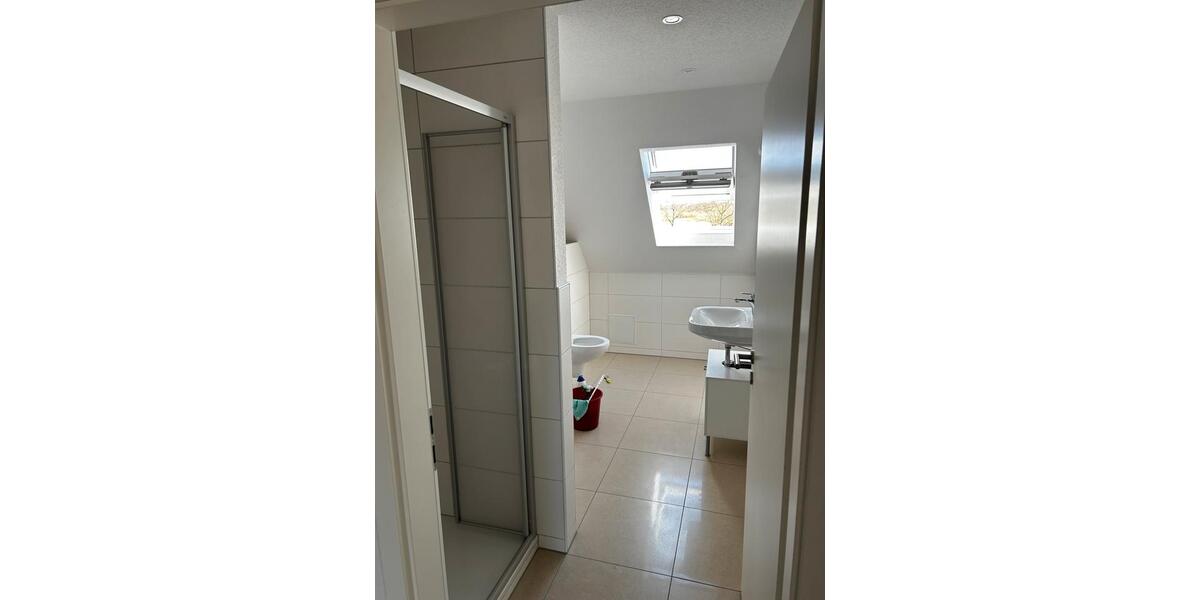 Dachgeschoßwohnung Bredstedt - 3 Zimmer, 94 m&sup2;, 700&euro; | Angebot:26538104