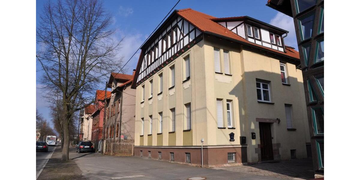 Etagenwohnung Schmalkalden - 5 Zimmer, 112 m&sup2;, 896&euro; | Angebot:25854432