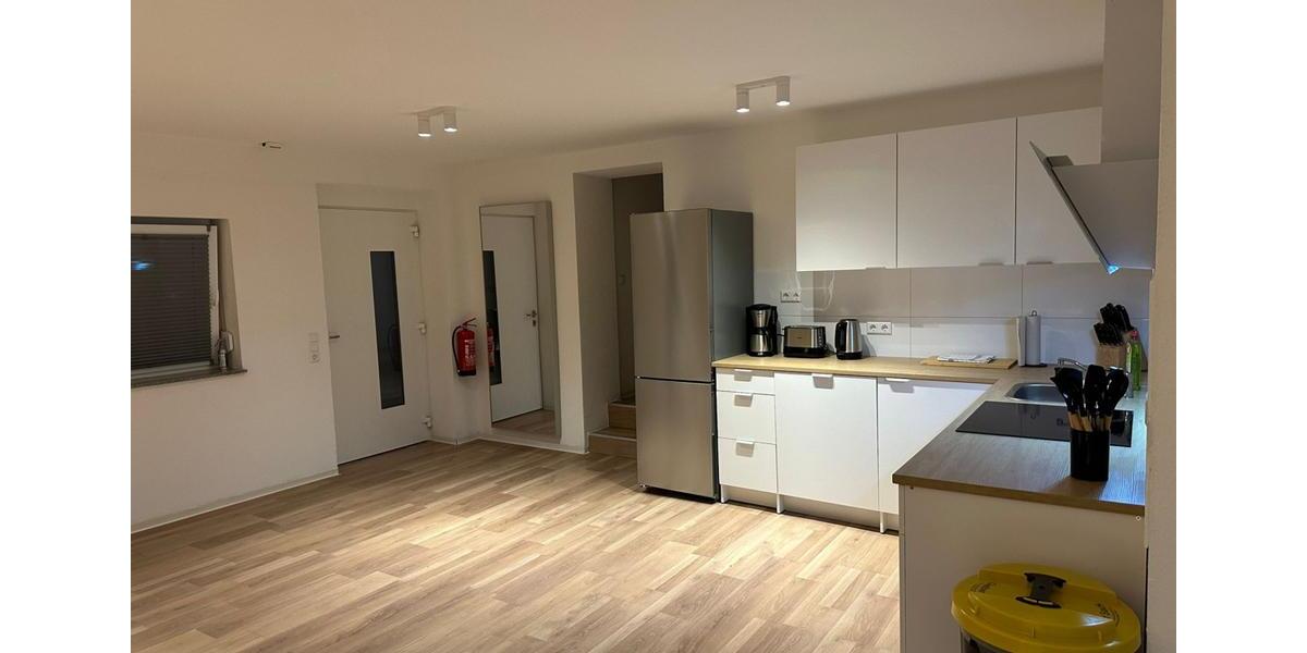 Wohnen auf Zeit Altbach - 5 Zimmer, 150 m&sup2;, 3.980&euro; | Angebot:26213591