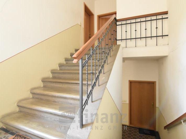 Dachgeschoßwohnung Meerane - 2 Zimmer, 50 m&sup2;, 274&euro; | Angebot:26296754