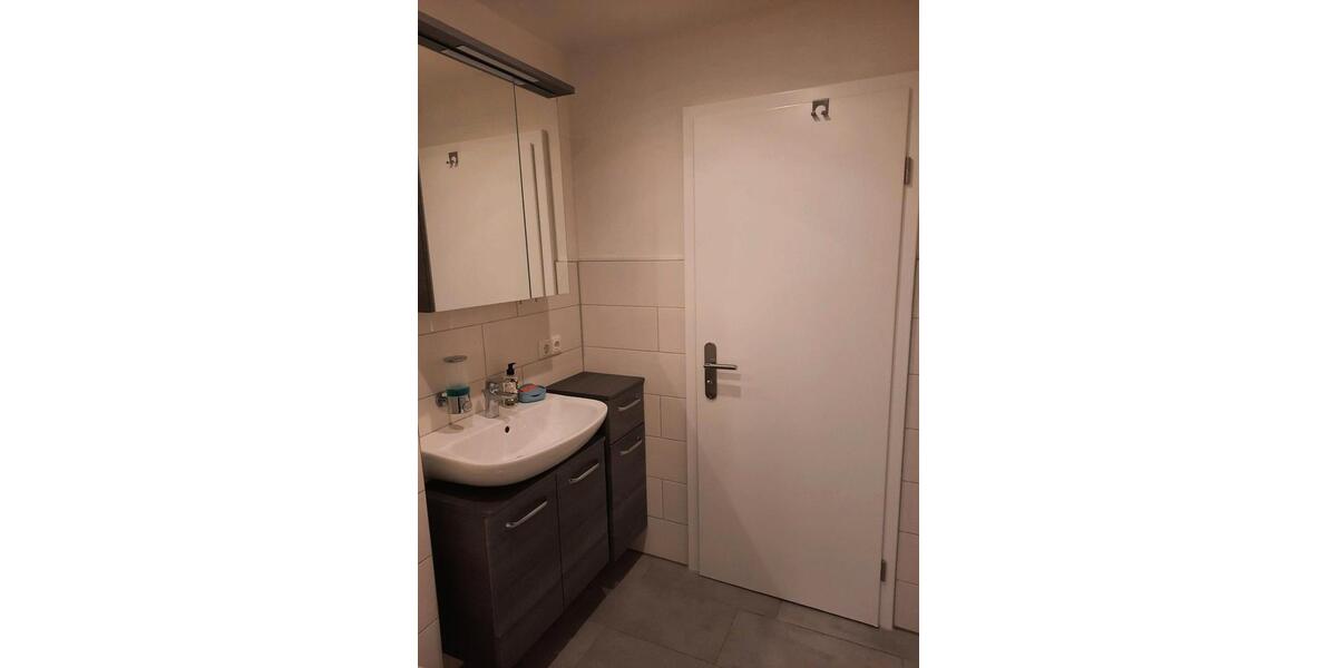 Etagenwohnung Edemissen - 1 Zimmer, 65 m&sup2;, 700&euro; | Angebot:26639390