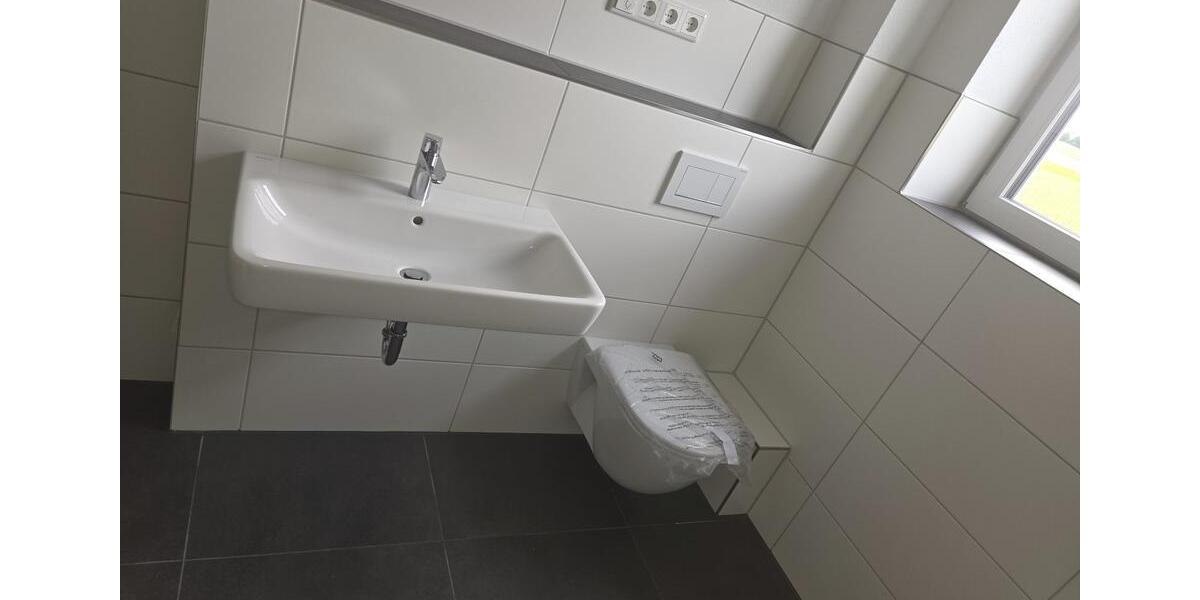 Etagenwohnung Großostheim - 4 Zimmer, 125 m&sup2;, 1.562&euro; | Angebot:24739392