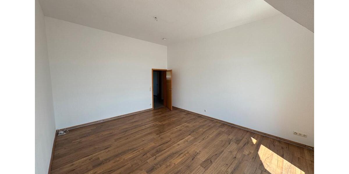 Dachgeschoßwohnung Schorfheide - 3 Zimmer, 72 m&sup2;, 840&euro; | Angebot:26691796
