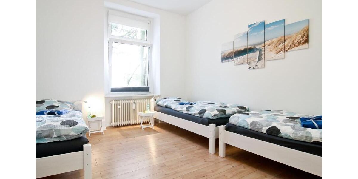 Hochwertige 4-Zimmerwohnung, komplett möbliert 4 zimmer