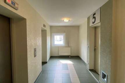 Wohnung Suhl Aue 2 - 2 Zimmer, 54 m&sup2;, 383&euro; | Angebot:26446324