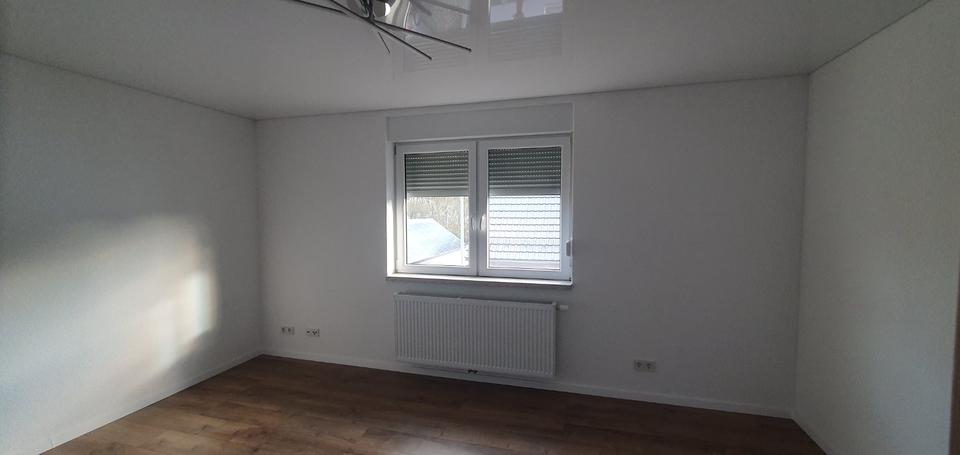 Einfamilienhaus Zweibrücken - 4 Zimmer, 150 m&sup2;, 1.300&euro; | Angebot:24490278