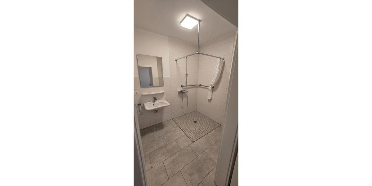 Etagenwohnung Elbtal - 2 Zimmer, 62 m&sup2;, 710&euro; | Angebot:26019513