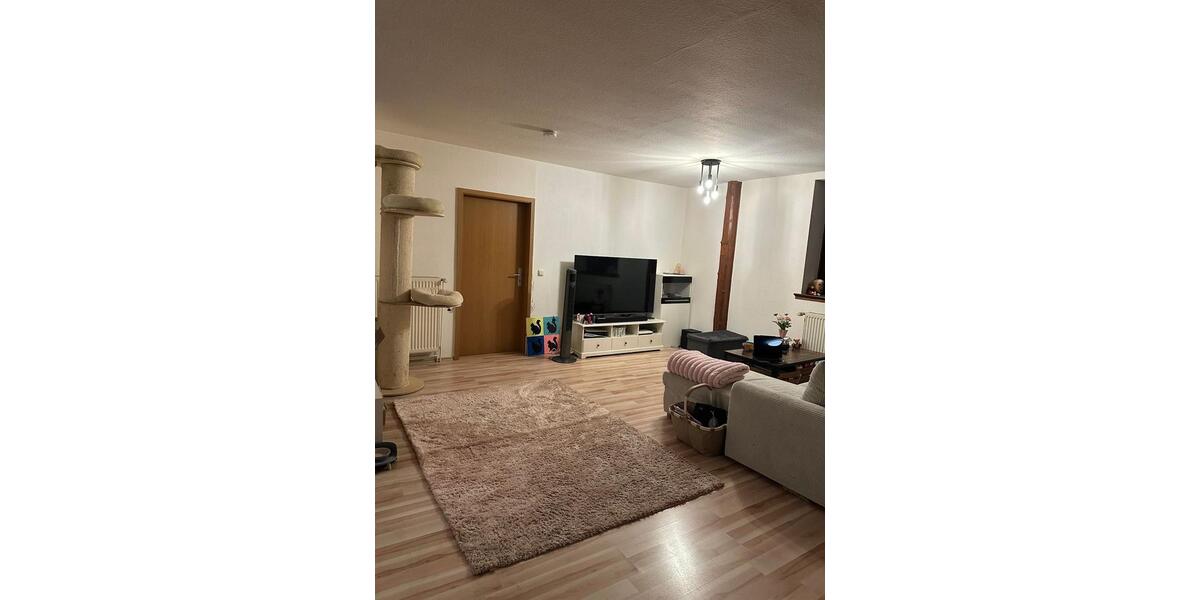 Etagenwohnung Linau - 2 Zimmer, 70 m&sup2;, 650&euro; | Angebot:25396977