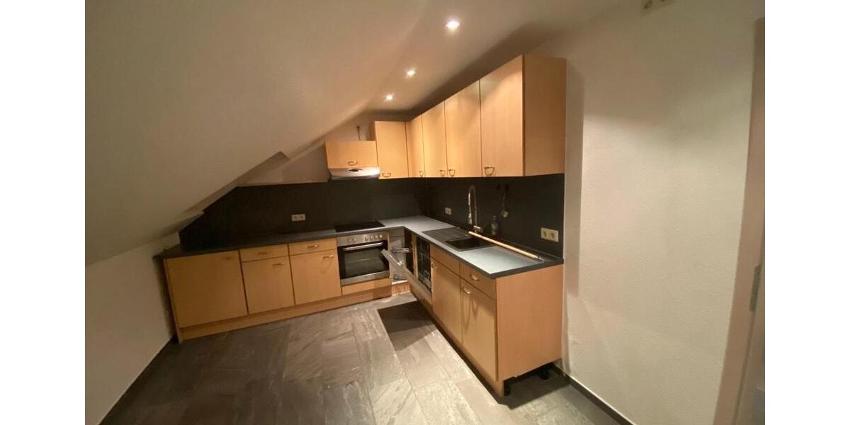 Dachgeschoßwohnung Rittersdorf - 3 Zimmer, 120 m&sup2;, 1.000&euro; | Angebot:26495950