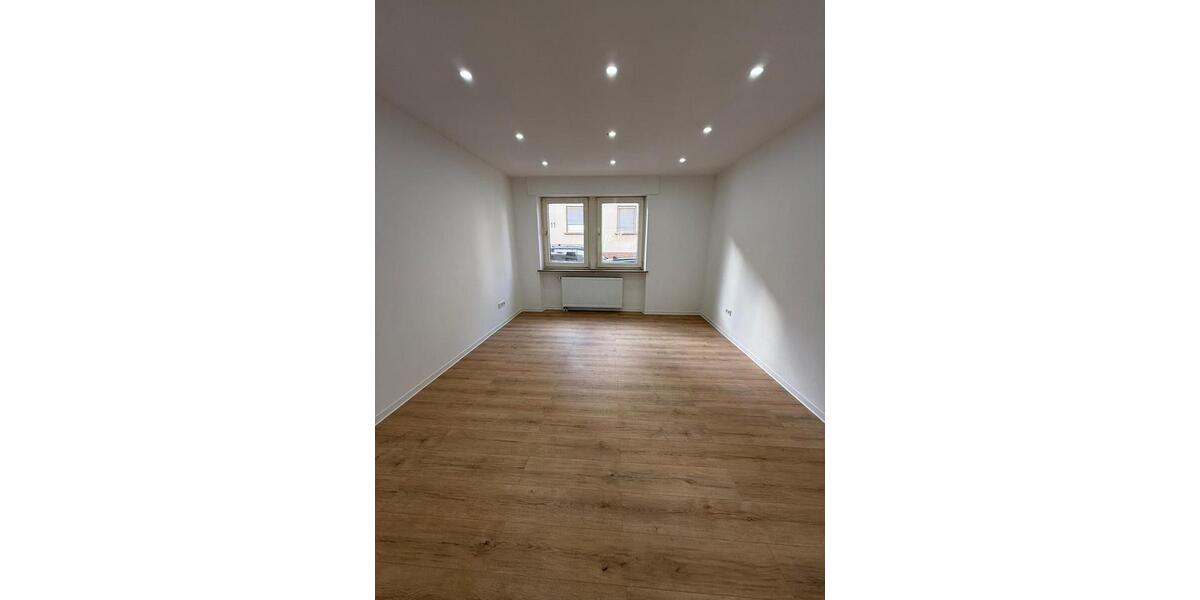 Etagenwohnung Neunkirchen - 3 Zimmer, 60 m&sup2;, 700&euro; | Angebot:26138396