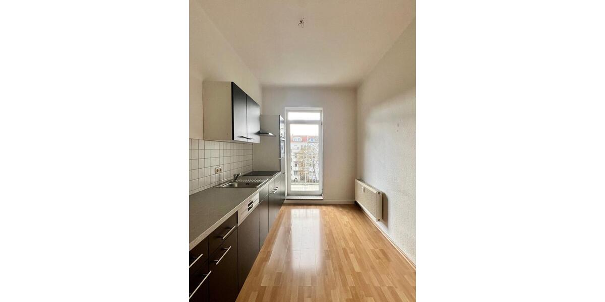 Etagenwohnung Erfurt Johannesplatz - 3 Zimmer, 70 m&sup2;, 870&euro; | Angebot:26005417