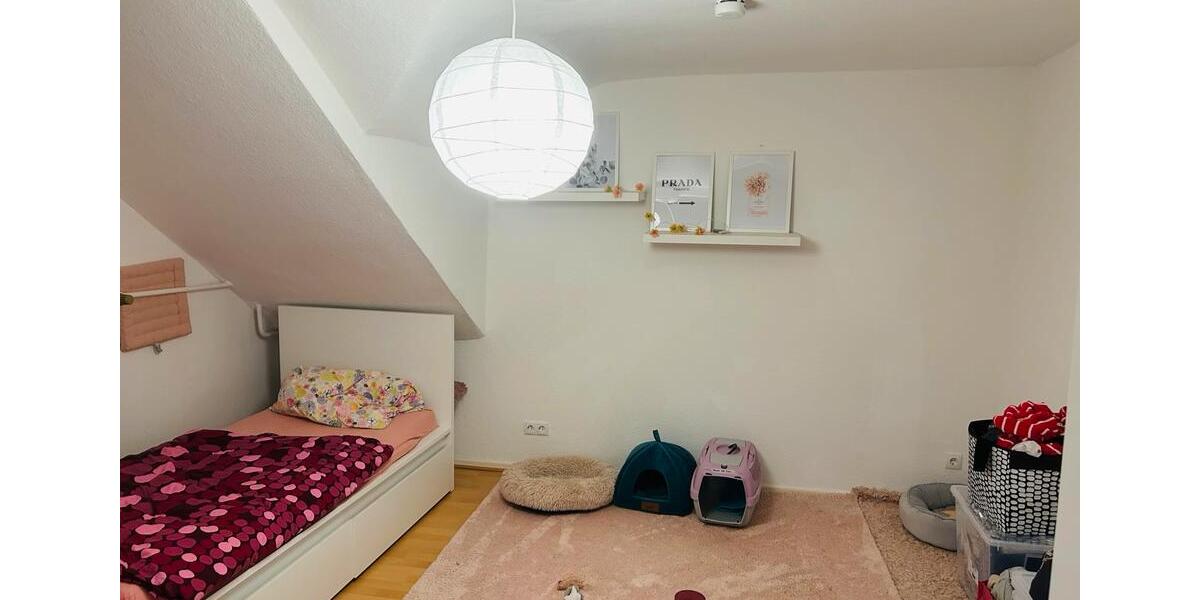 Dachgeschoßwohnung Bonn Hardtberg - 2 Zimmer, 51 m&sup2;, 840&euro; | Angebot:26568384