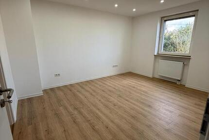 Wohnung Neunkirchen - 3 Zimmer, 60 m&sup2;, 700&euro; | Angebot:26138396