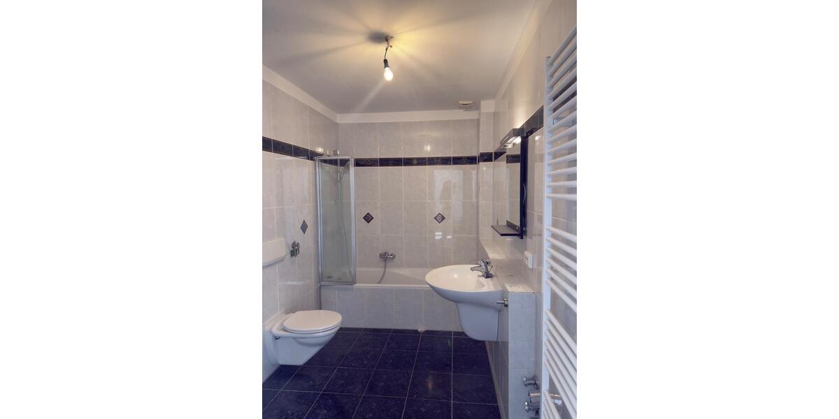 Dachgeschoßwohnung Bad Bramstedt - 3 Zimmer, 80 m&sup2;, 940&euro; | Angebot:24773240