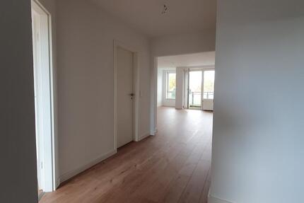 Hochwertige 3-Zimmer Wohnung (75qm) im Herzen von Langenhagen 3 zimmer