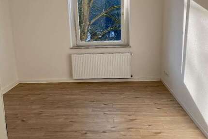 Wohnung zum Mieten in Wuppertal 480 € 48.54 m² 2 zimmer