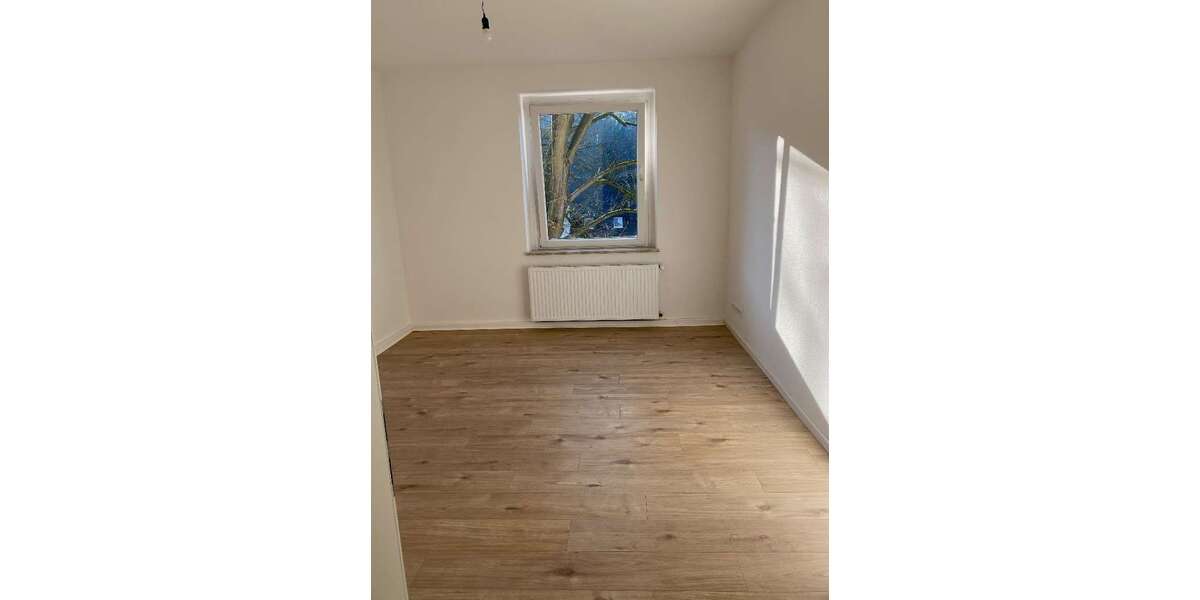Wohnung zum Mieten in Wuppertal 480 € 48.54 m² 2 zimmer