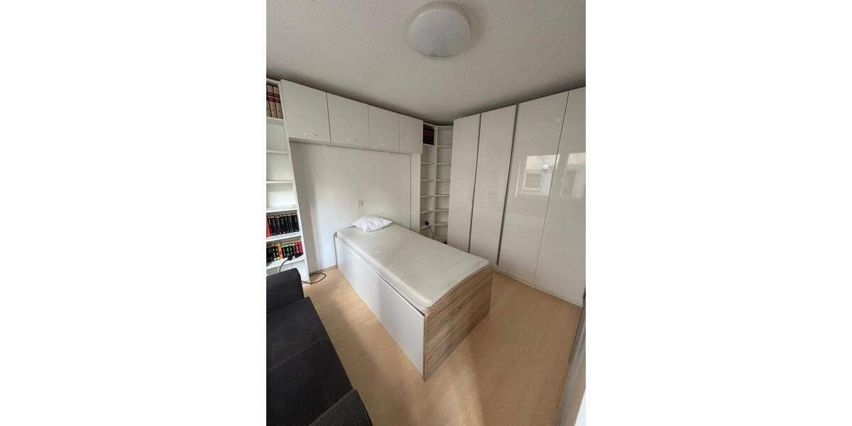 Etagenwohnung Mörfelden-Walldorf Walldorf - 2 Zimmer, 62 m&sup2;, 1.400&euro; | Angebot:26019515
