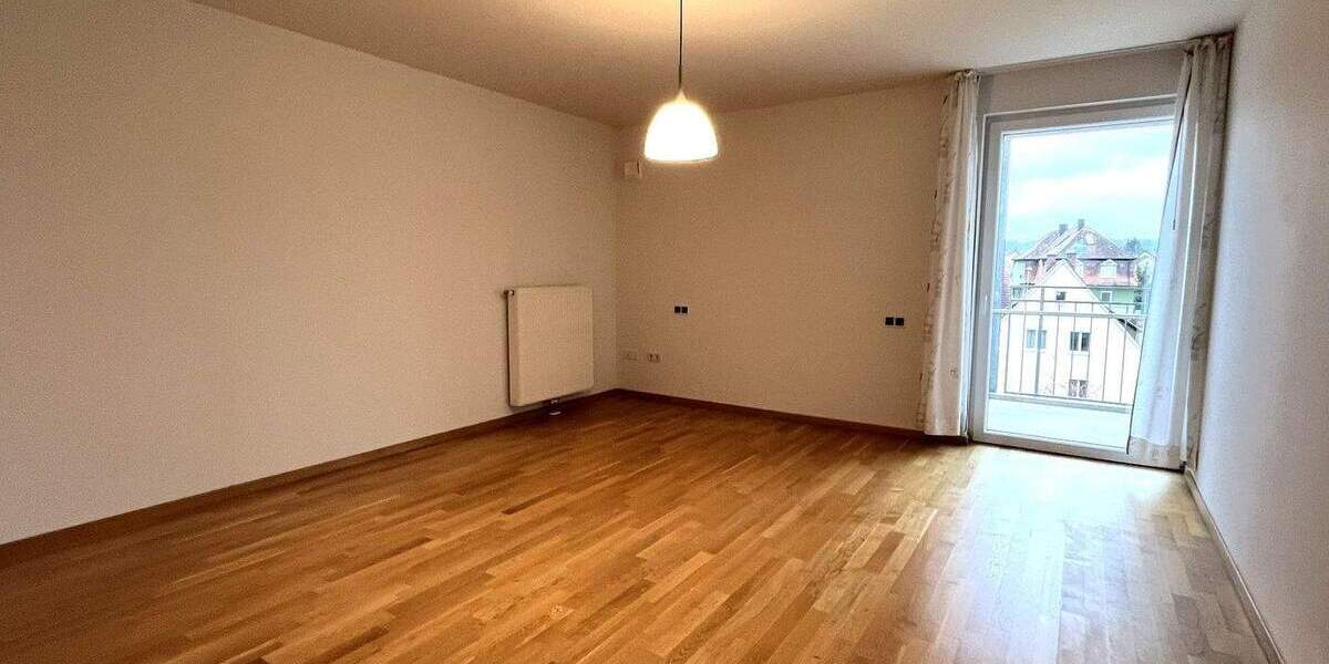 Etagenwohnung Feuchtwangen - 2 Zimmer, 71 m&sup2;, 700&euro; | Angebot:24667490