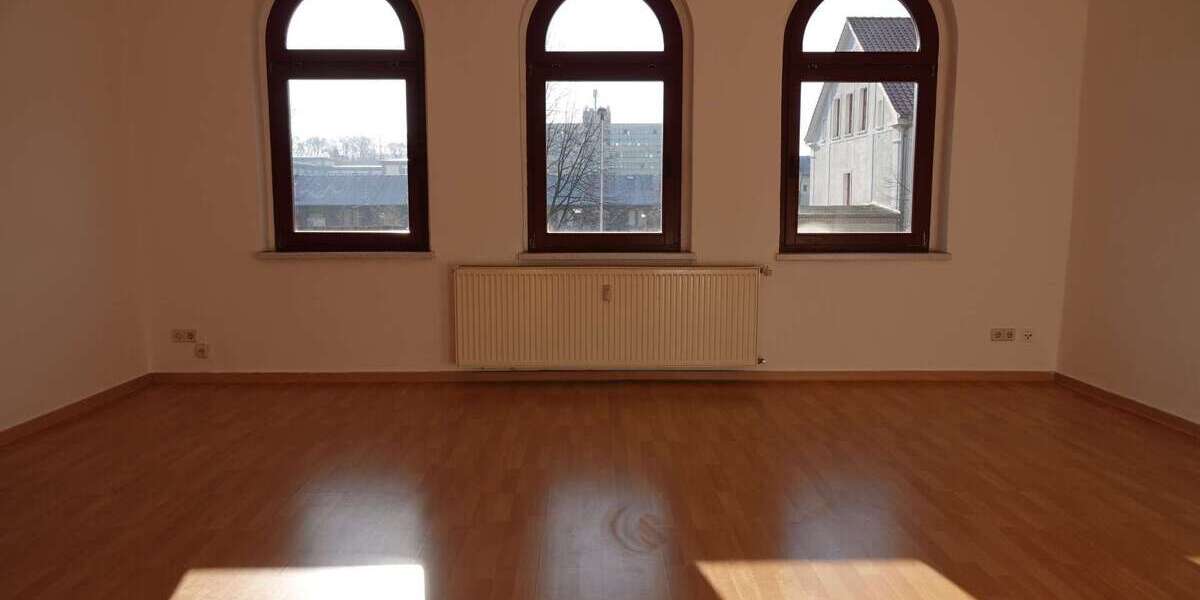 Etagenwohnung Quedlinburg - 3 Zimmer, 82 m&sup2;, 570&euro; | Angebot:26983088