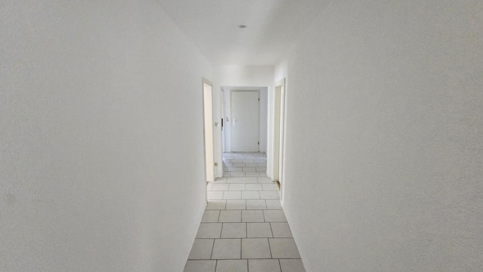 Etagenwohnung Wiesbaden Biebrich - 4 Zimmer, 1.800&euro; | Angebot:23472173