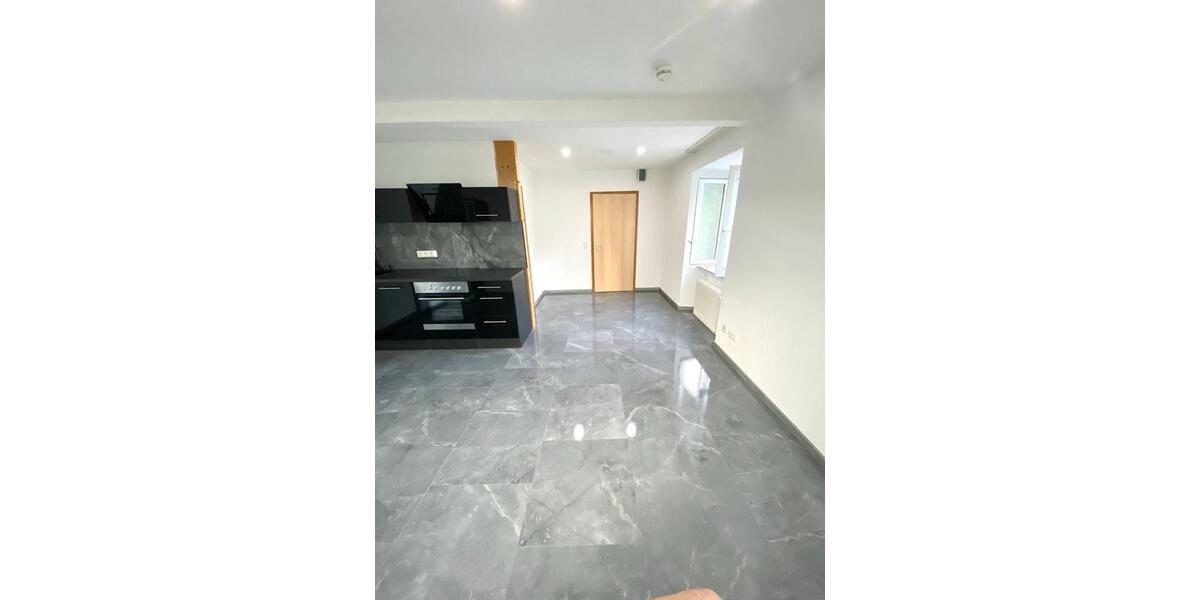 Etagenwohnung Waldshut-Tiengen Tiengen - 1 Zimmer, 34 m&sup2;, 510&euro; | Angebot:25948398