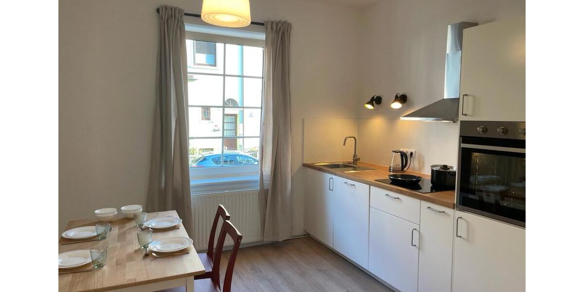 Hochparterre Bremen Neustadt - 1 Zimmer, 14 m&sup2;, 565&euro; | Angebot:26642330