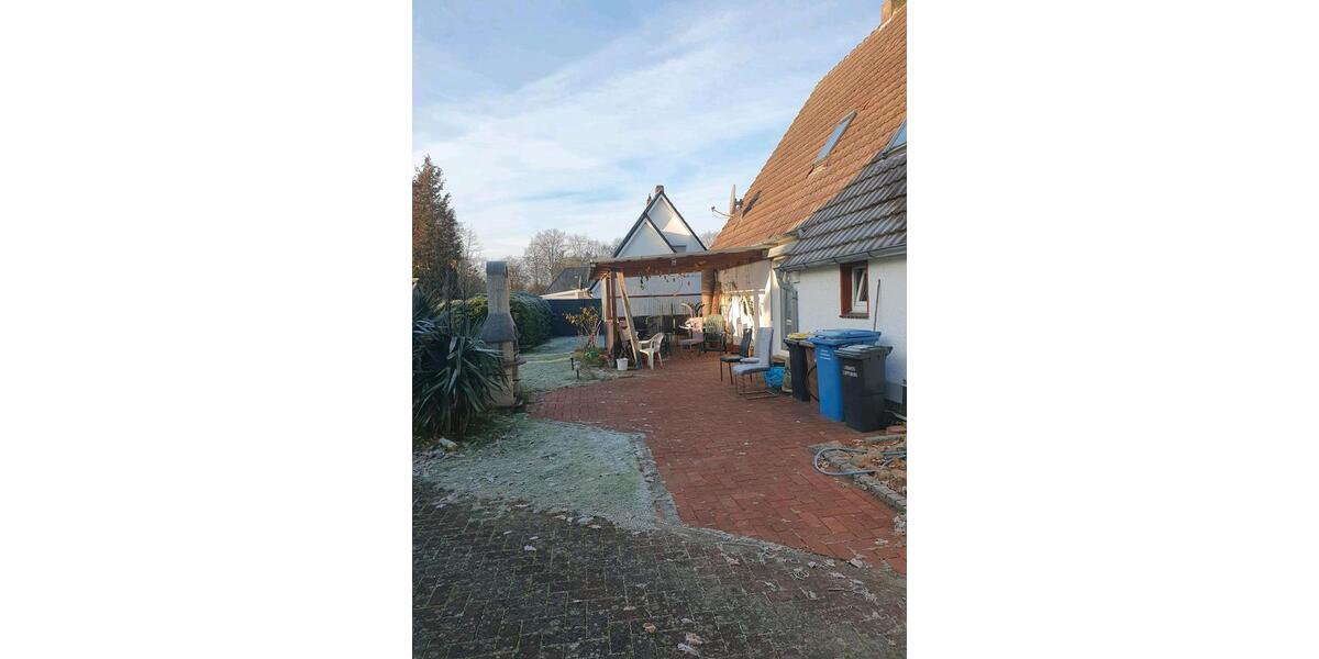 Einfamilienhaus Saterland - 7 Zimmer, 160 m&sup2;, 1.100&euro; | Angebot:26329969