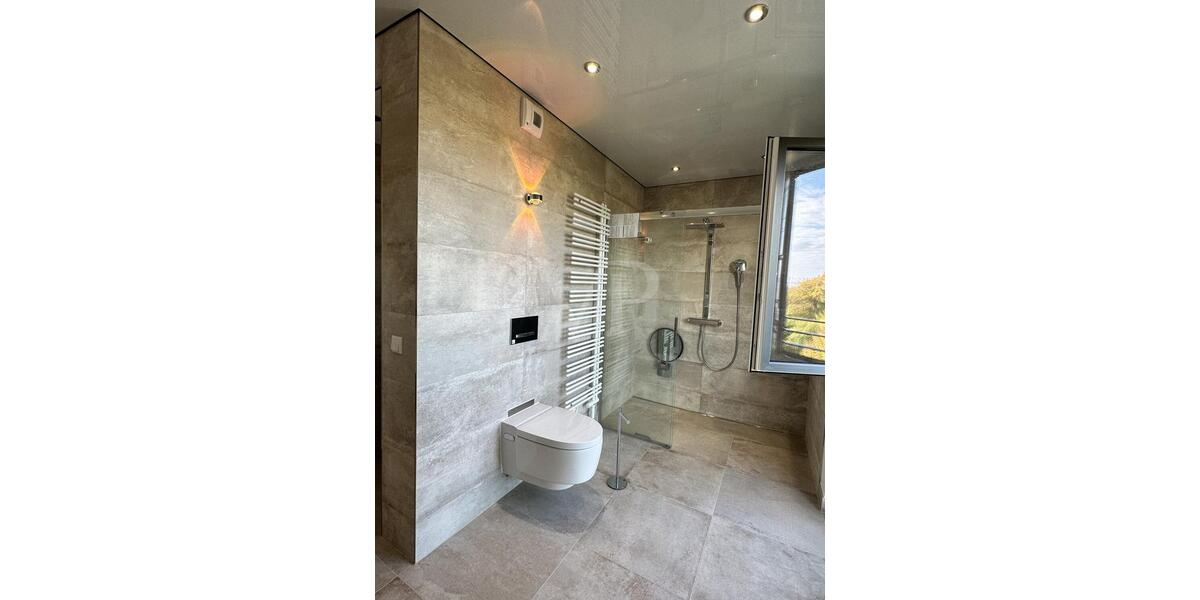 Dachgeschoßwohnung Dresden Neustadt - 3 Zimmer, 96 m&sup2;, 1.736&euro; | Angebot:25959978