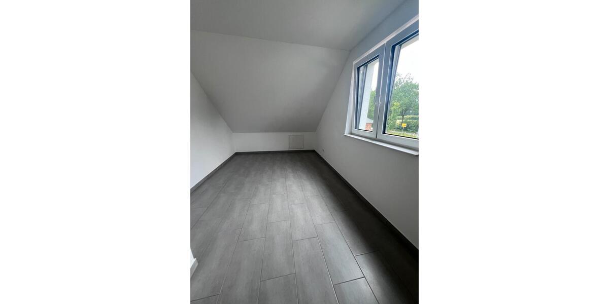 Doppelhaushälfte Walsrode - 3 Zimmer, 100 m&sup2;, 1.210&euro; | Angebot:25892924