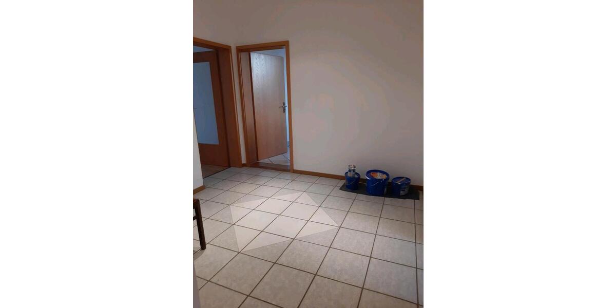 Etagenwohnung Bad Schmiedeberg - 2 Zimmer, 68 m&sup2;, 600&euro; | Angebot:24549101