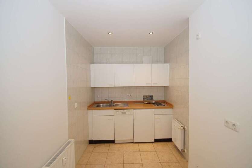 Erweiterung möglich! Büro- Praxiseinheit mit 77m² im Waldstraßenviertel! 3 zimmer