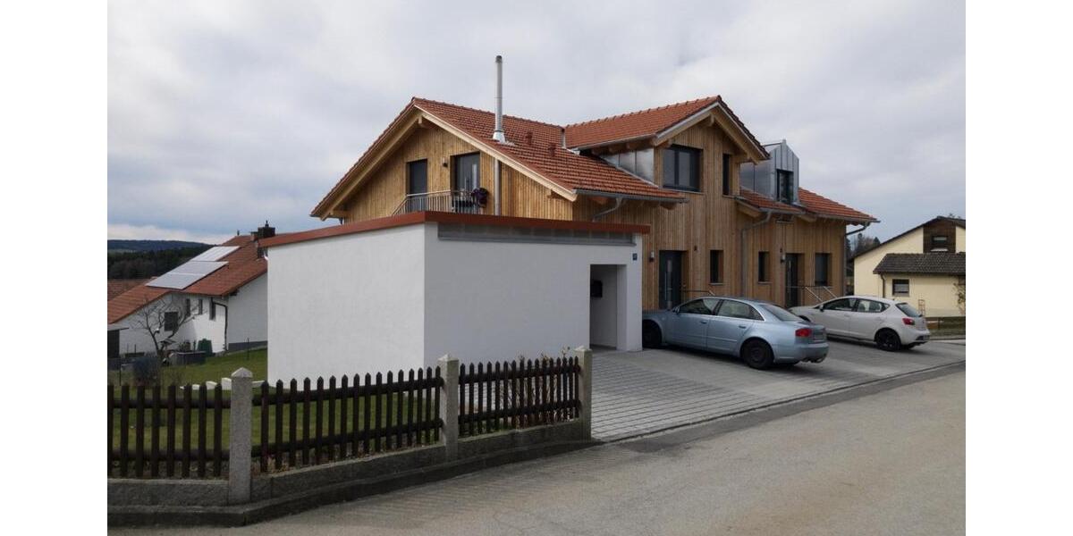 Dachgeschoßwohnung Untergriesbach - 5 Zimmer, 115 m&sup2;, 1.050&euro; | Angebot:24361576