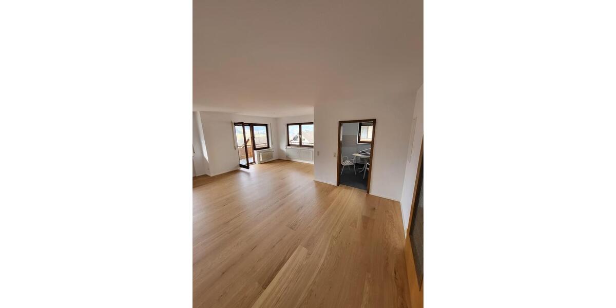 Etagenwohnung Baiersbronn - 2 Zimmer, 72 m&sup2;, 700&euro; | Angebot:25995000