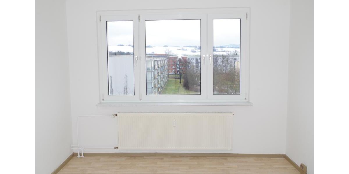 Etagenwohnung Saalfeld (Saale) - 2 Zimmer, 47 m&sup2;, 266&euro; | Angebot:26476629