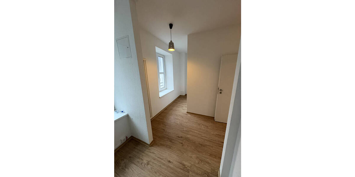 Gewerbeobjekt Dillingen - 1 Zimmer, 90 m&sup2;, 2.060&euro; | Angebot:26081202