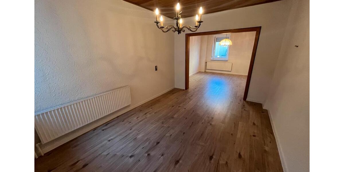 Einfamilienhaus Saulheim - 5 Zimmer, 88 m&sup2;, 1.150&euro; | Angebot:25995576